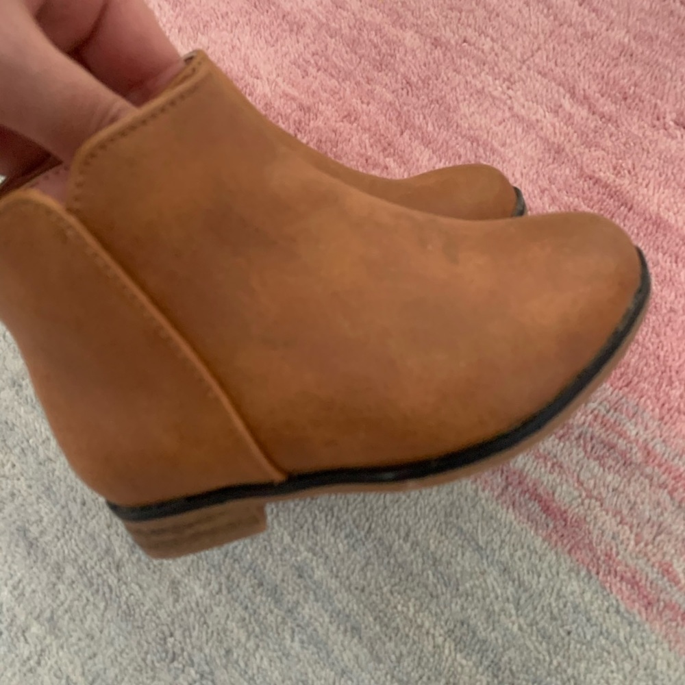 Toddler girl boots
